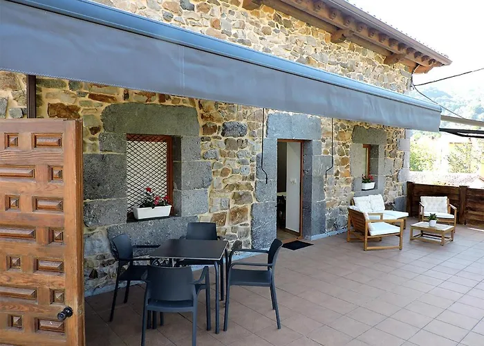 Casas Piedra